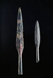 Deux pointes de lance (fer)